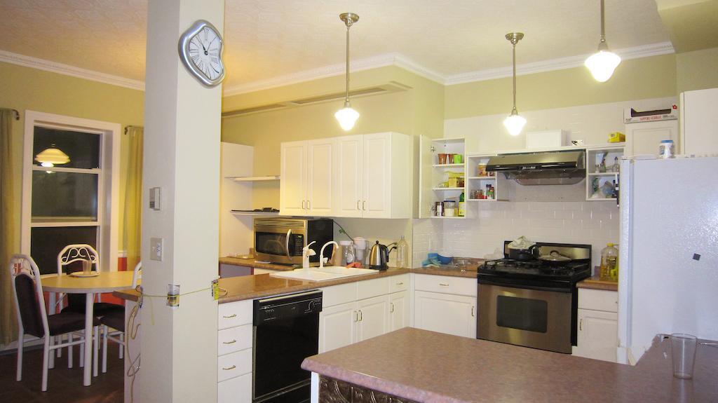 Wenxin B&B Regina Bagian luar foto