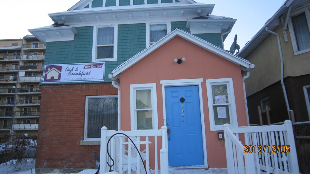 Wenxin B&B Regina Bagian luar foto